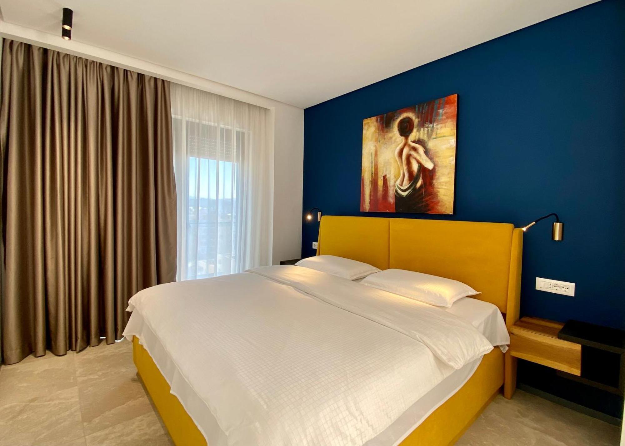 "Superattico" - Central Tirana Gorgeous Penthouse, Free Parking Kültér fotó