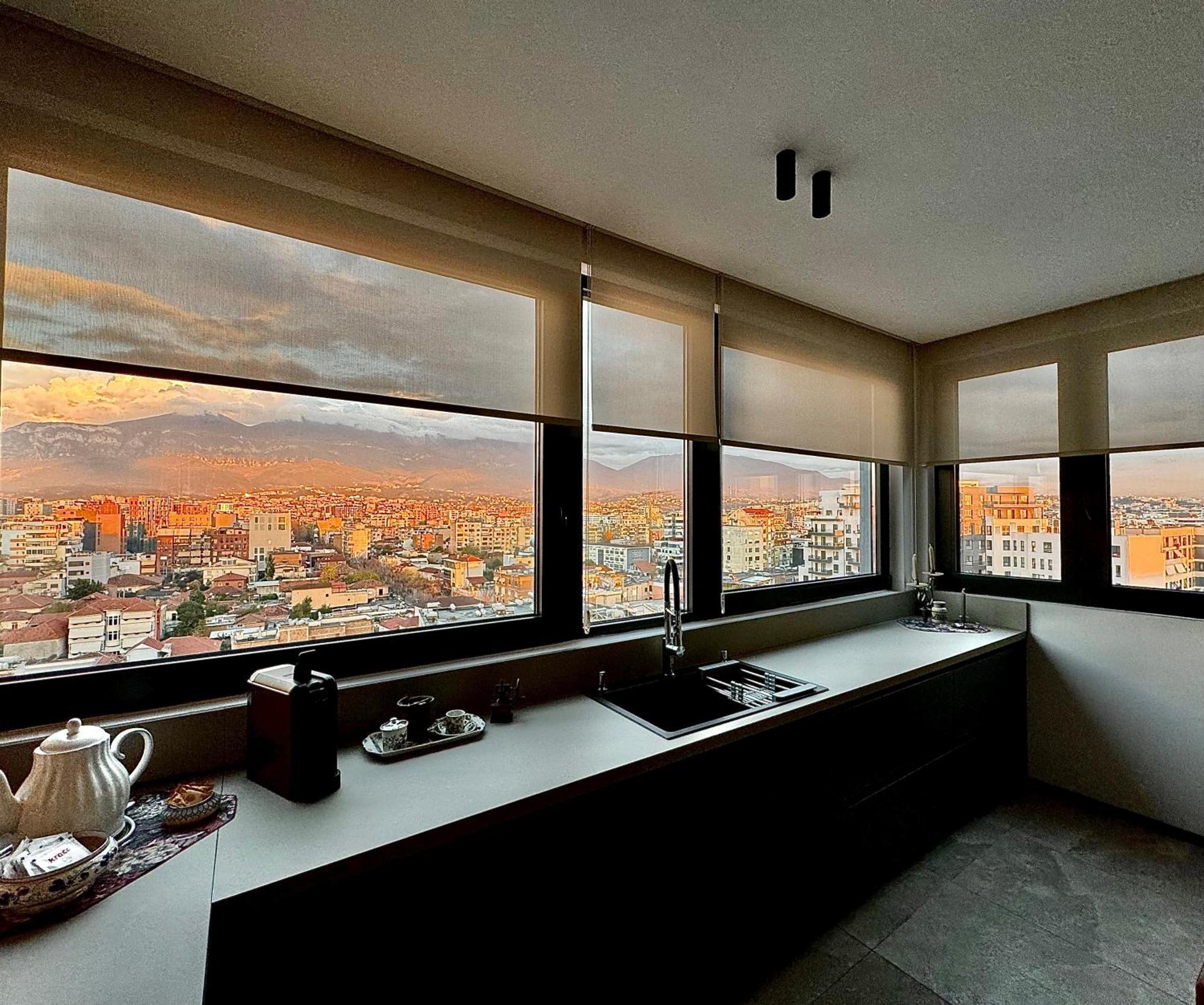 "Superattico" - Central Tirana Gorgeous Penthouse, Free Parking Kültér fotó
